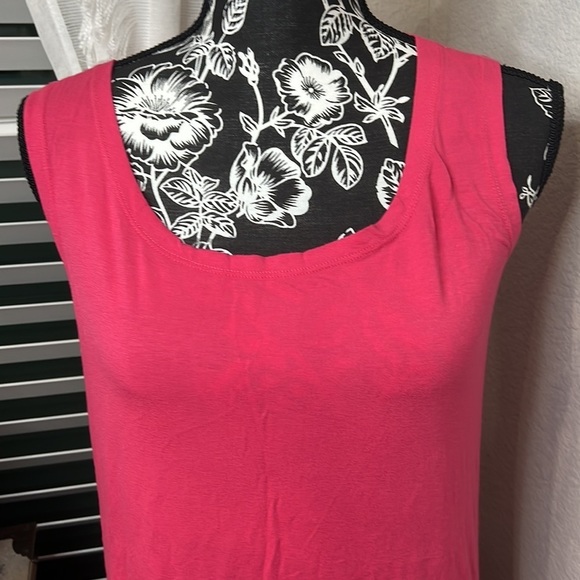 Bar sleeveless T-shirt - Picture 2 of 5